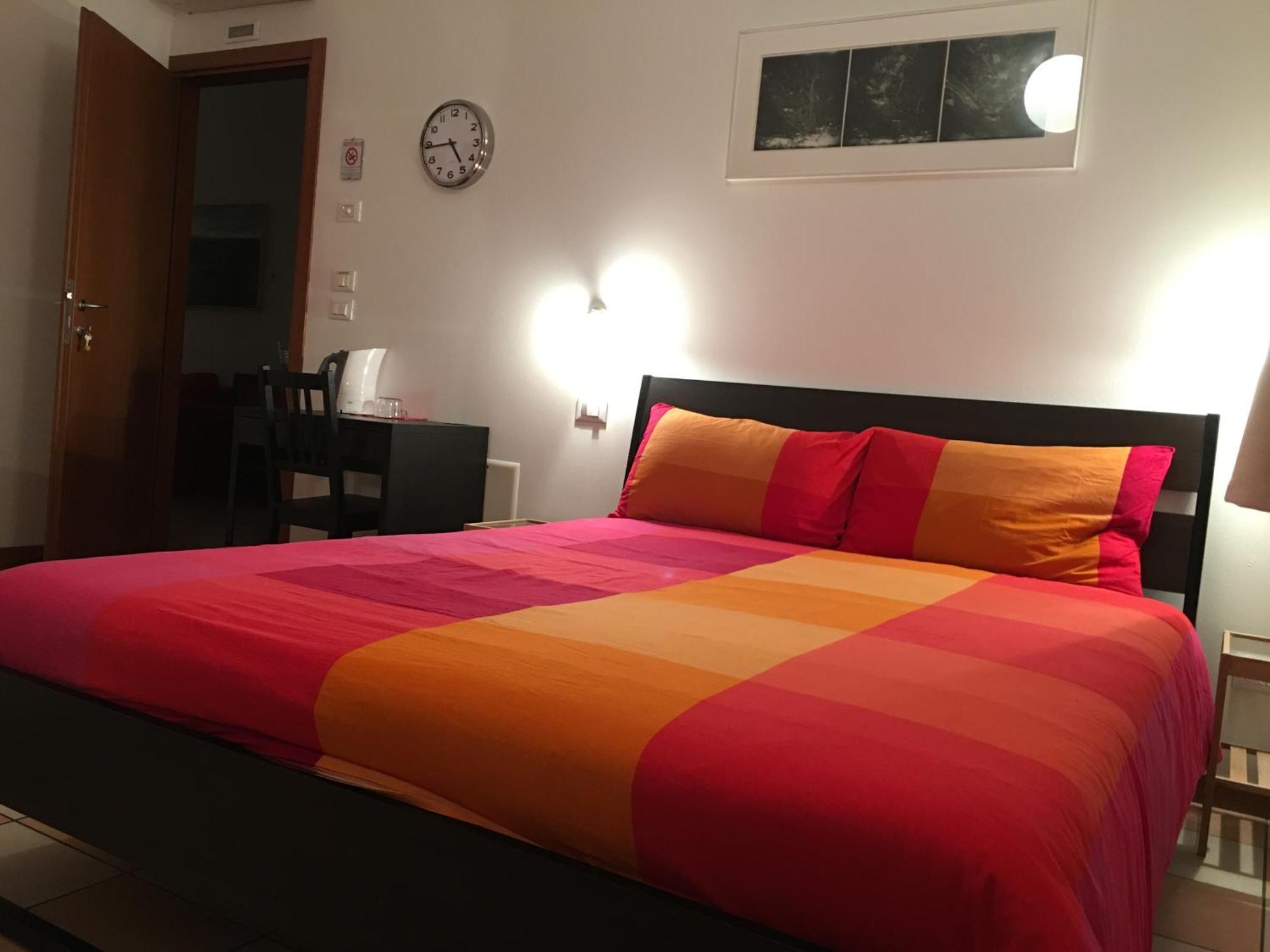 Rendina Hotel 2*