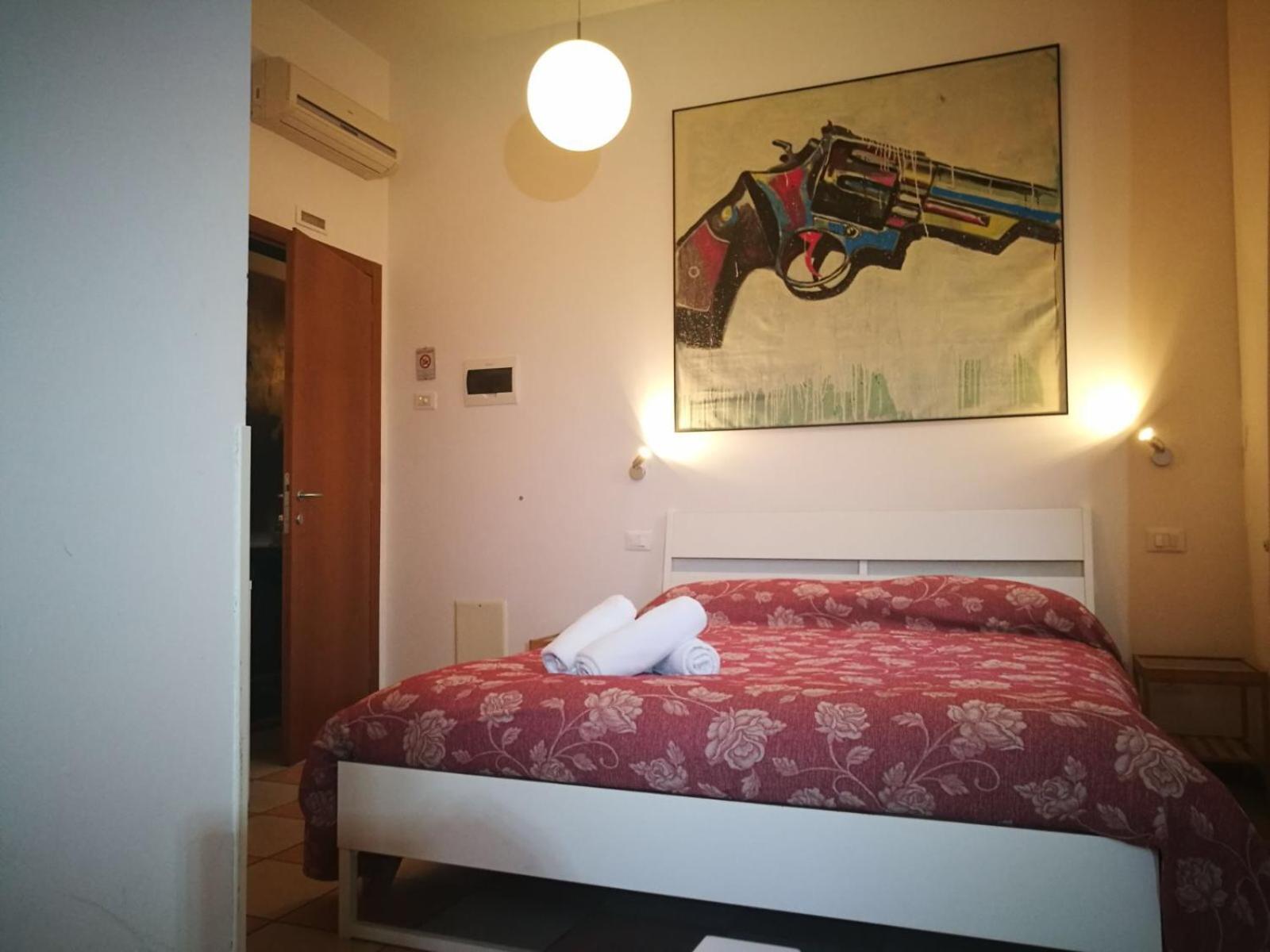 Rendina Hotel 2*